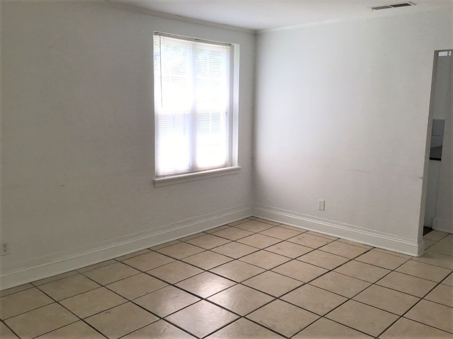401 Waccamaw Avenue – photo 4