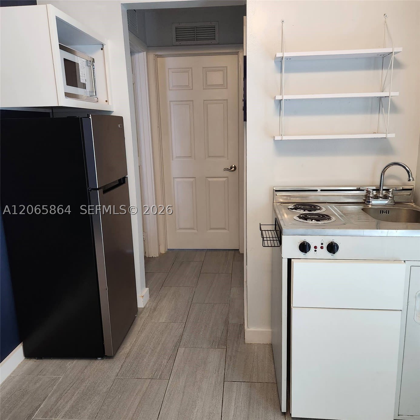 14307 SW 159th Ter – photo 4