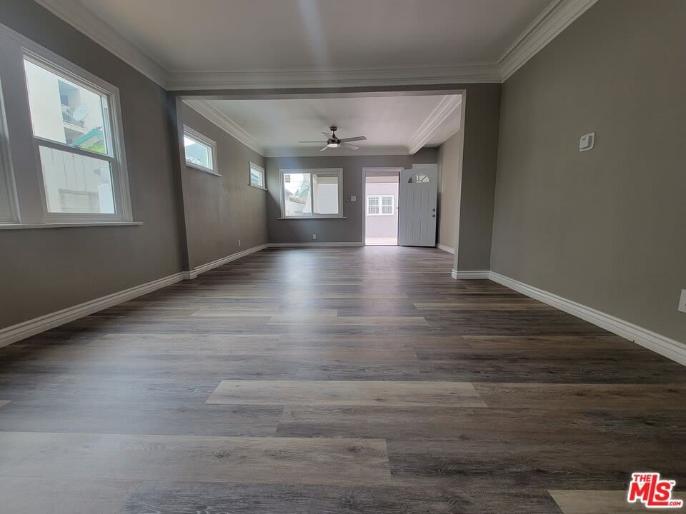3067 Harrington Ave – photo 5