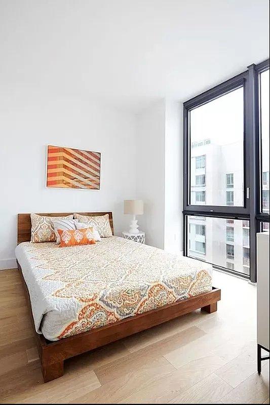 41-22 24th Street – photo 4