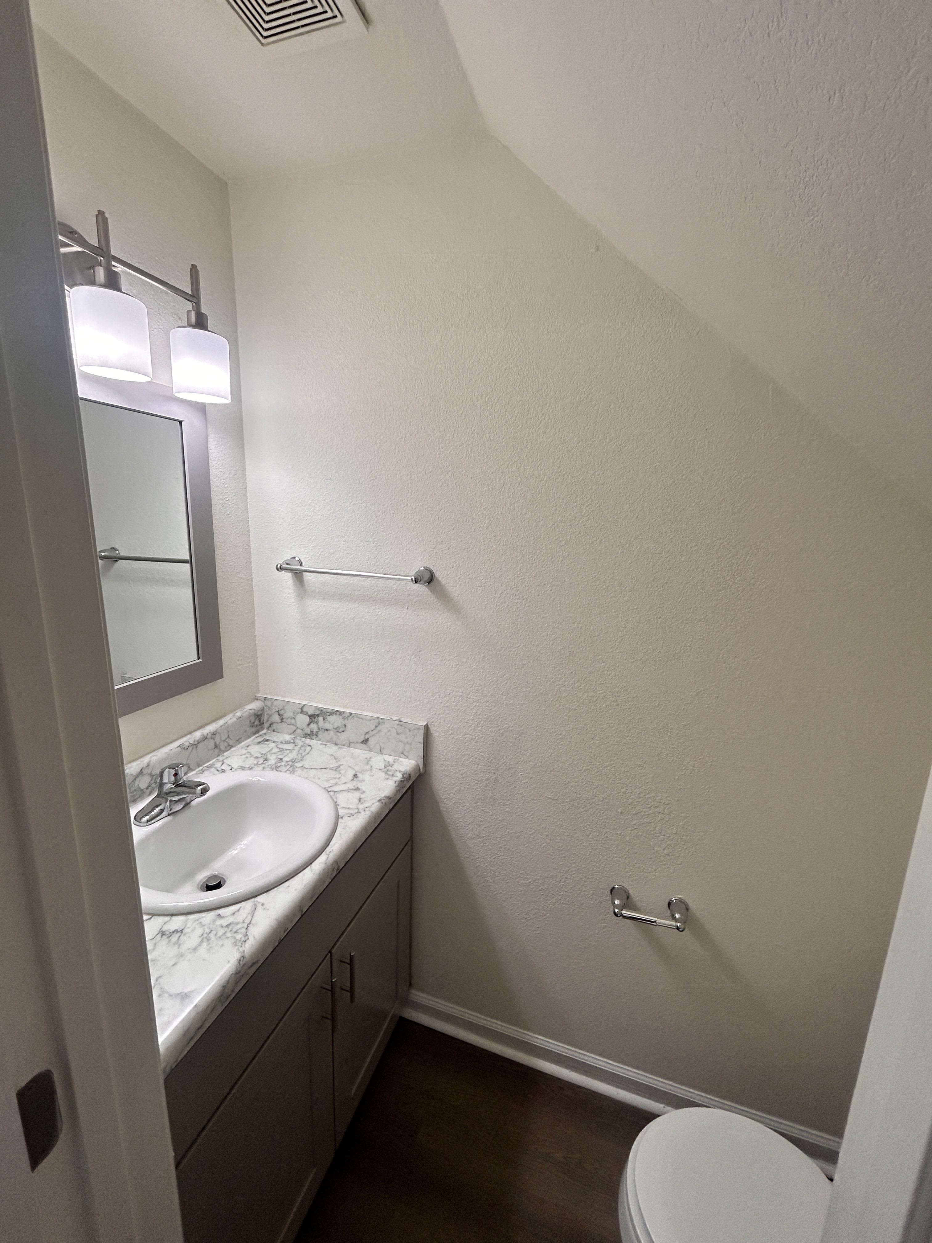 1146 Fords Pointe Cir – photo 2
