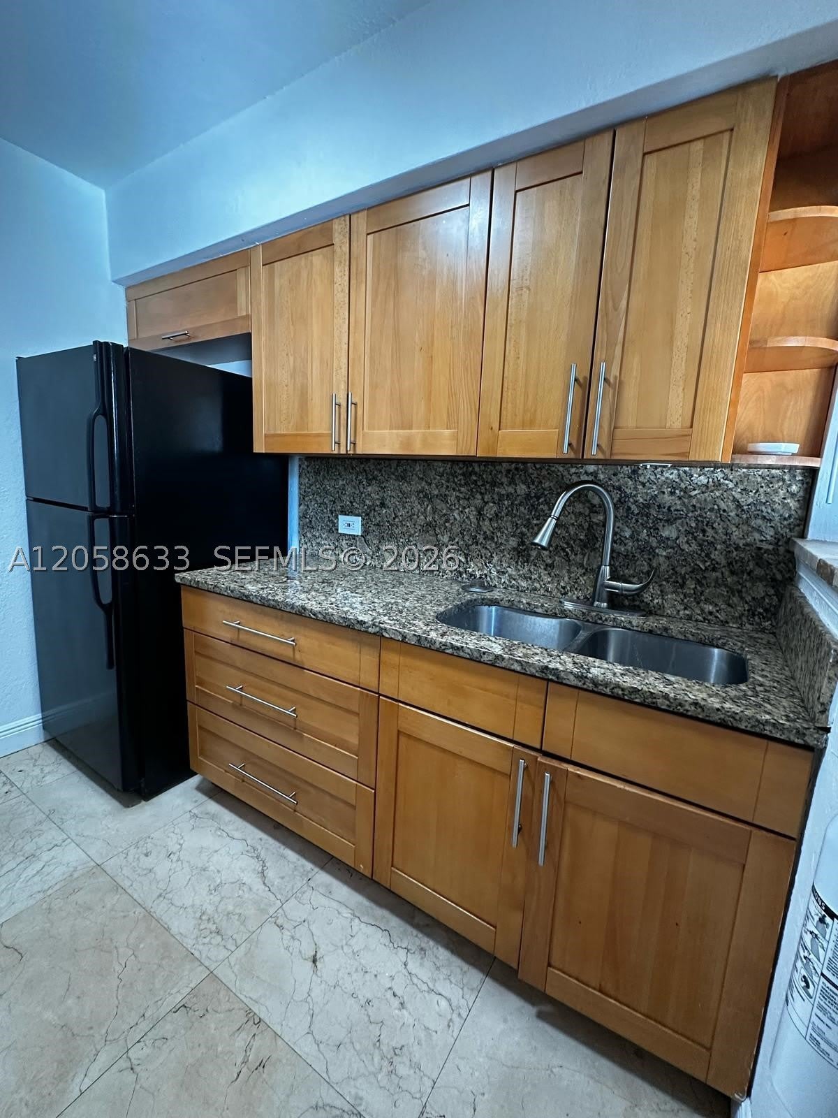 903 NE 111th St – photo 4
