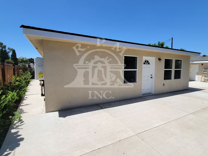 13874 Saranac Drive – photo 1