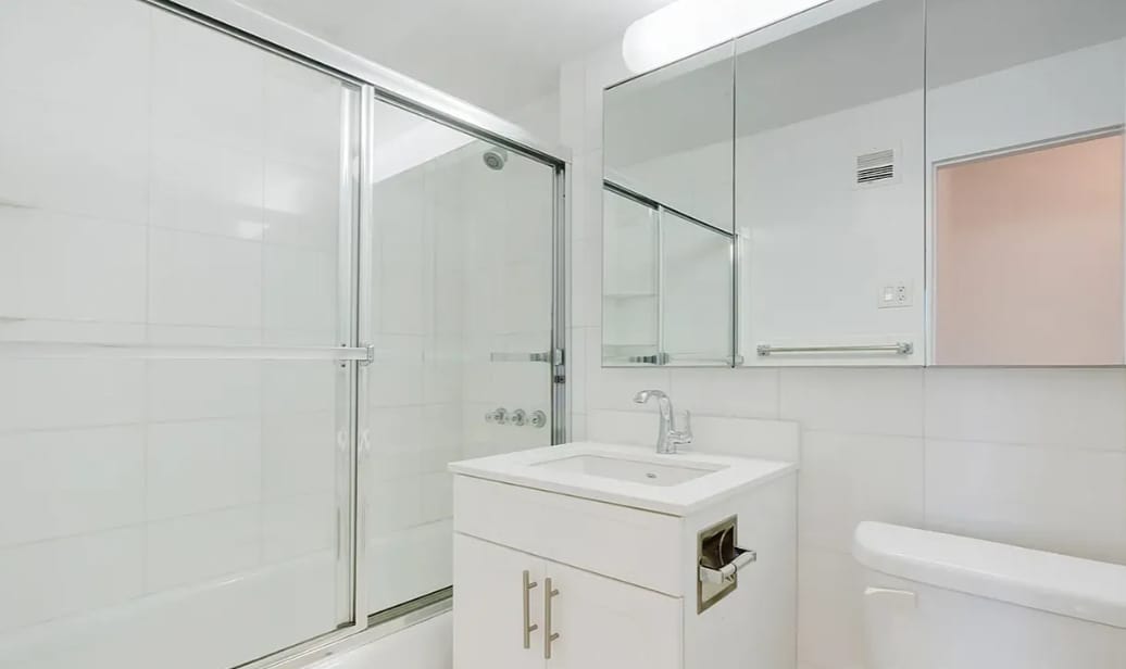 203 E 71St St – photo 5
