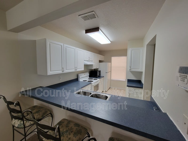 2348 Sw 42Nd Dr – photo 4