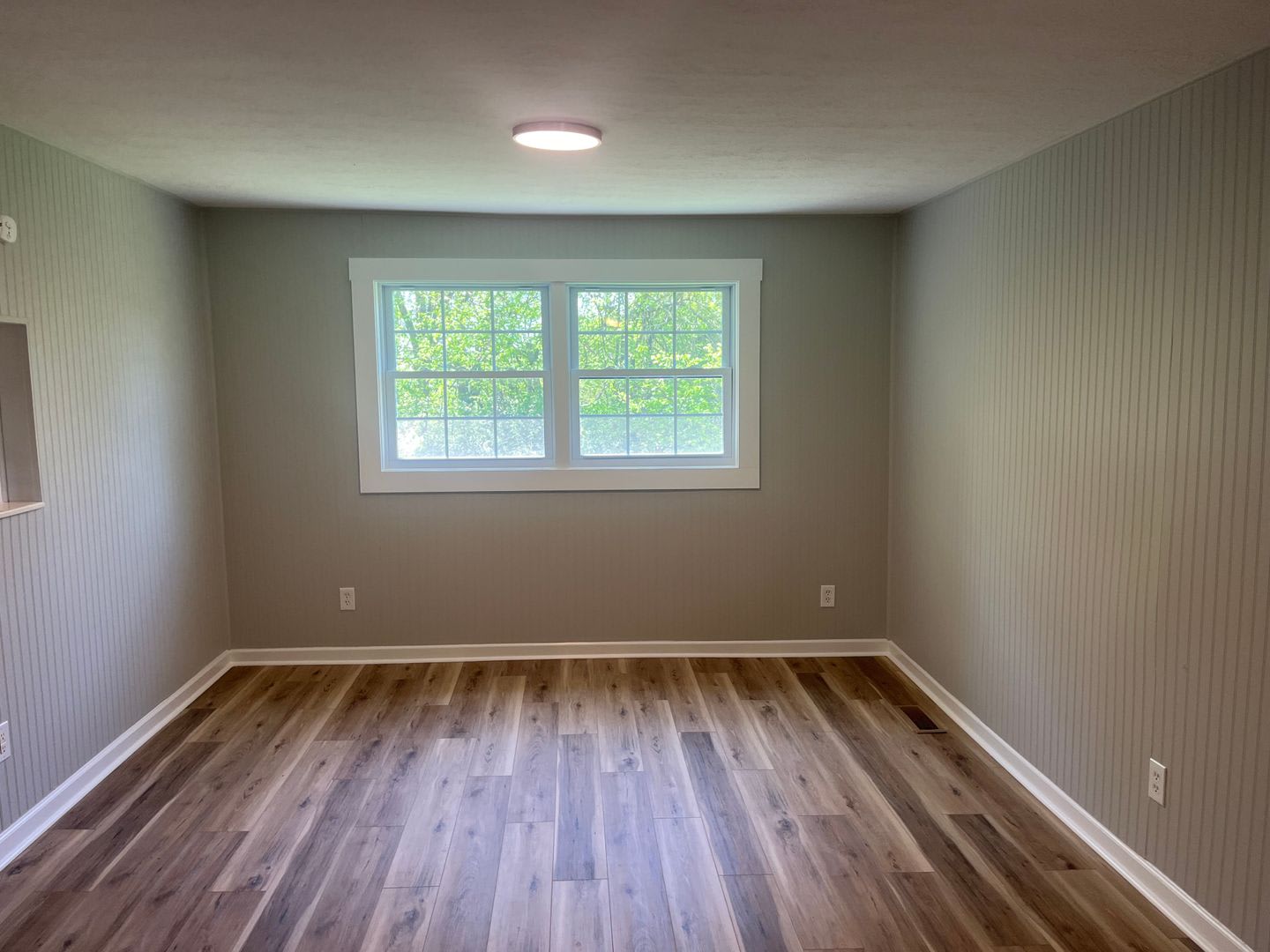 3 bed, 2 bath, 2 car garage Cape Cod style house in NW Knoxville – photo 5