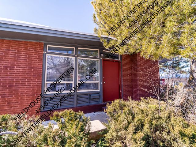 1077 Rose Street – photo 2