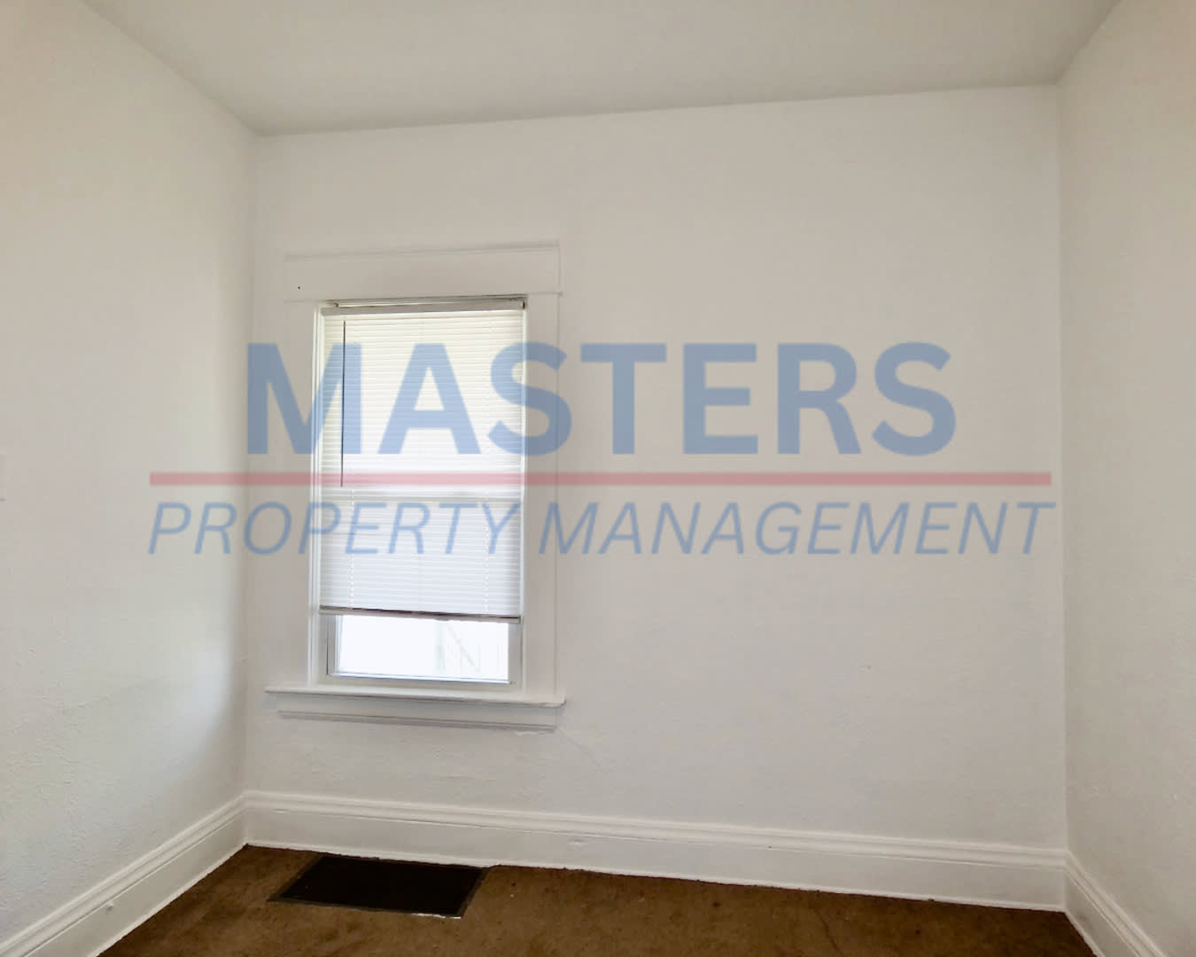 Charming Toledo Rental with Spacious Layout & Convenient Location – photo 5