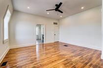203 North Esplanade Street – photo 3