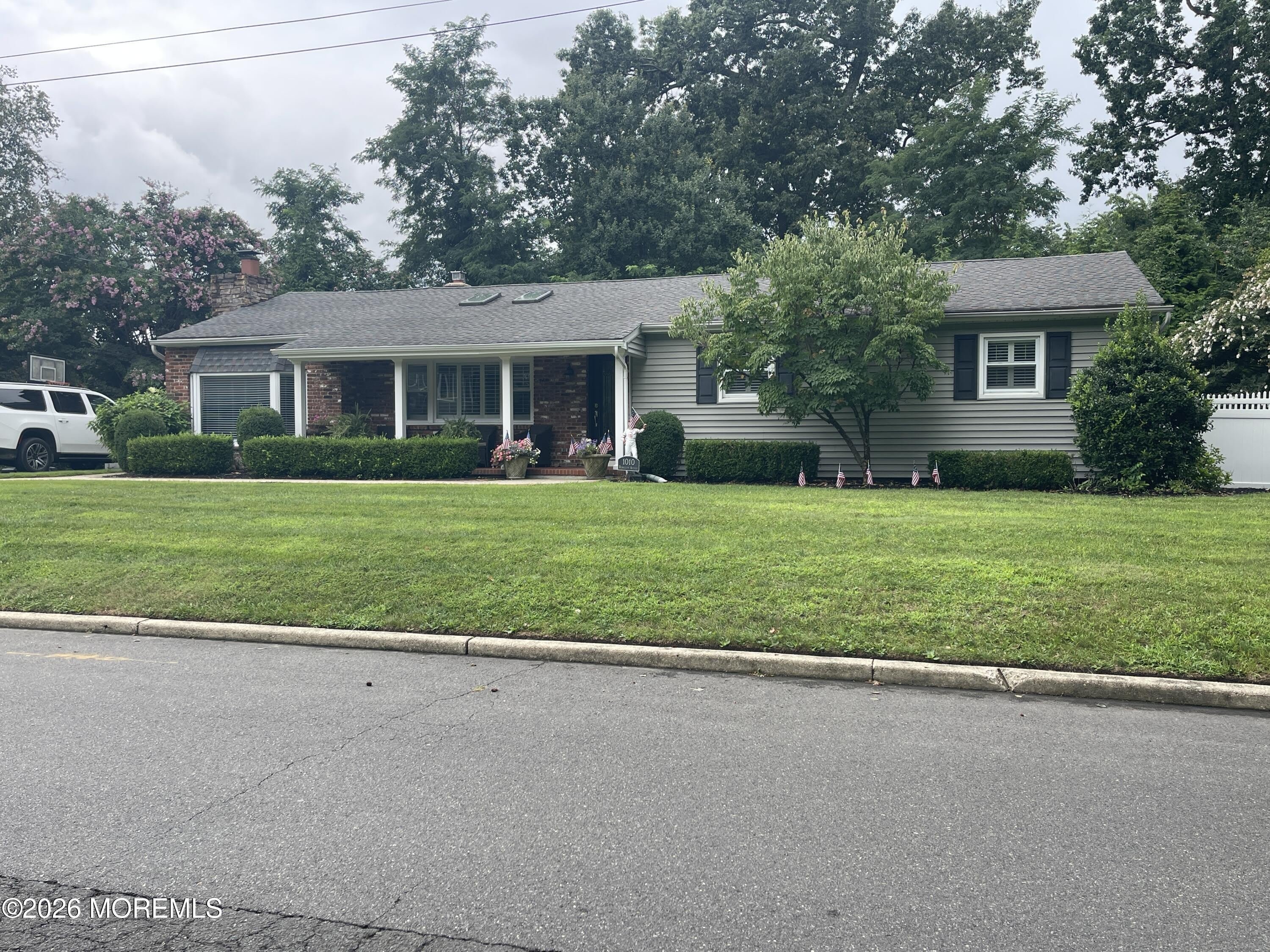 1010 Berkeley Avenue – photo 1