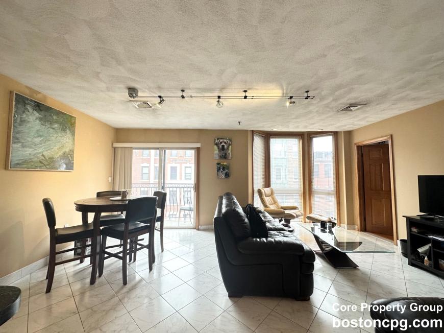 237 Hanover – photo 5