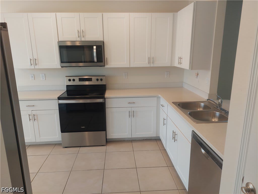326 SW 24th Place – photo 5