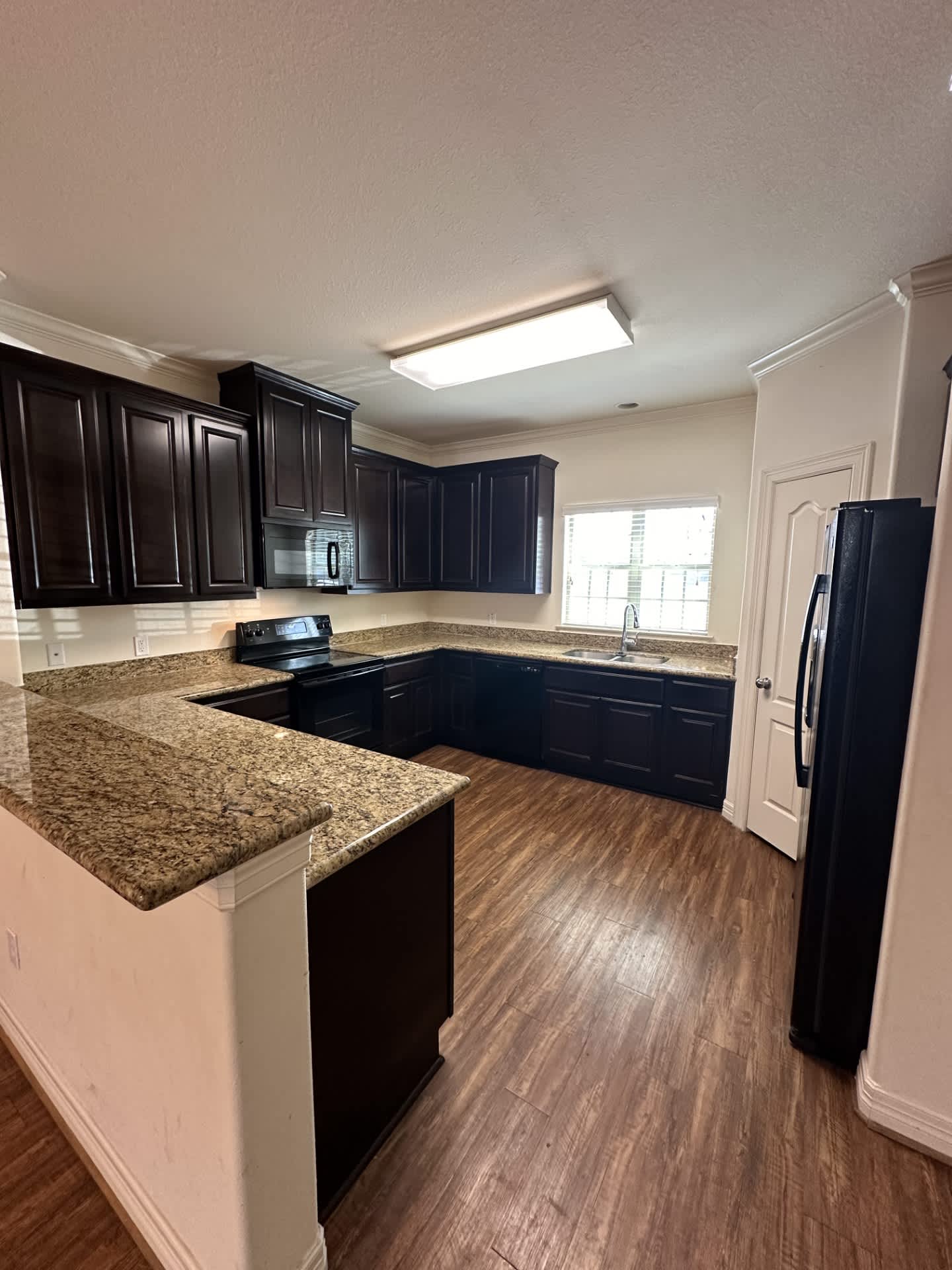 212 South Tesch Street – photo 2