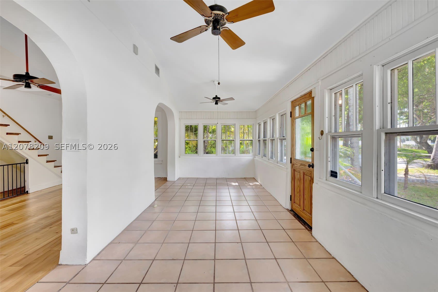 1031 SW 4th St – photo 3