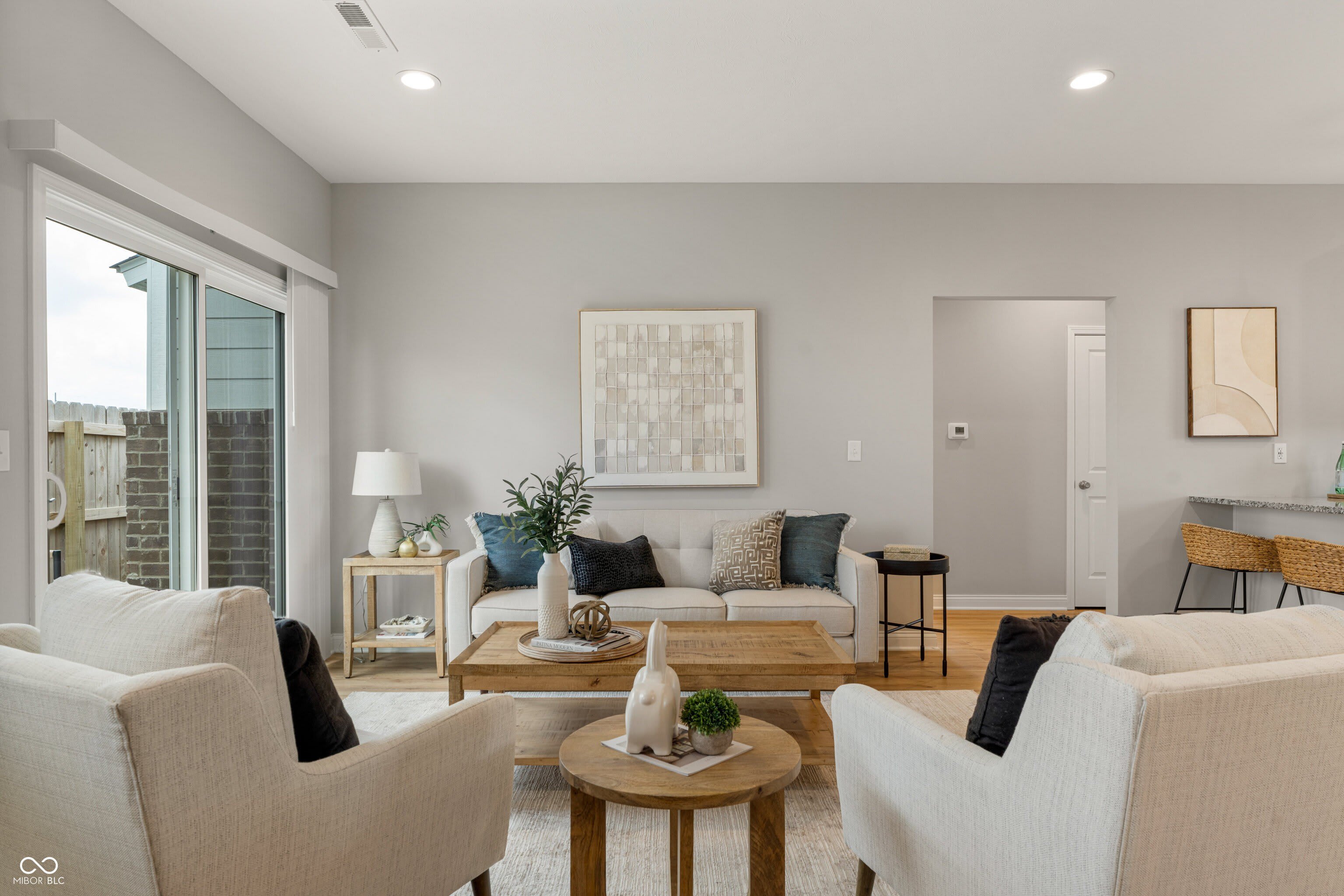 6737 Bridle Way – photo 4