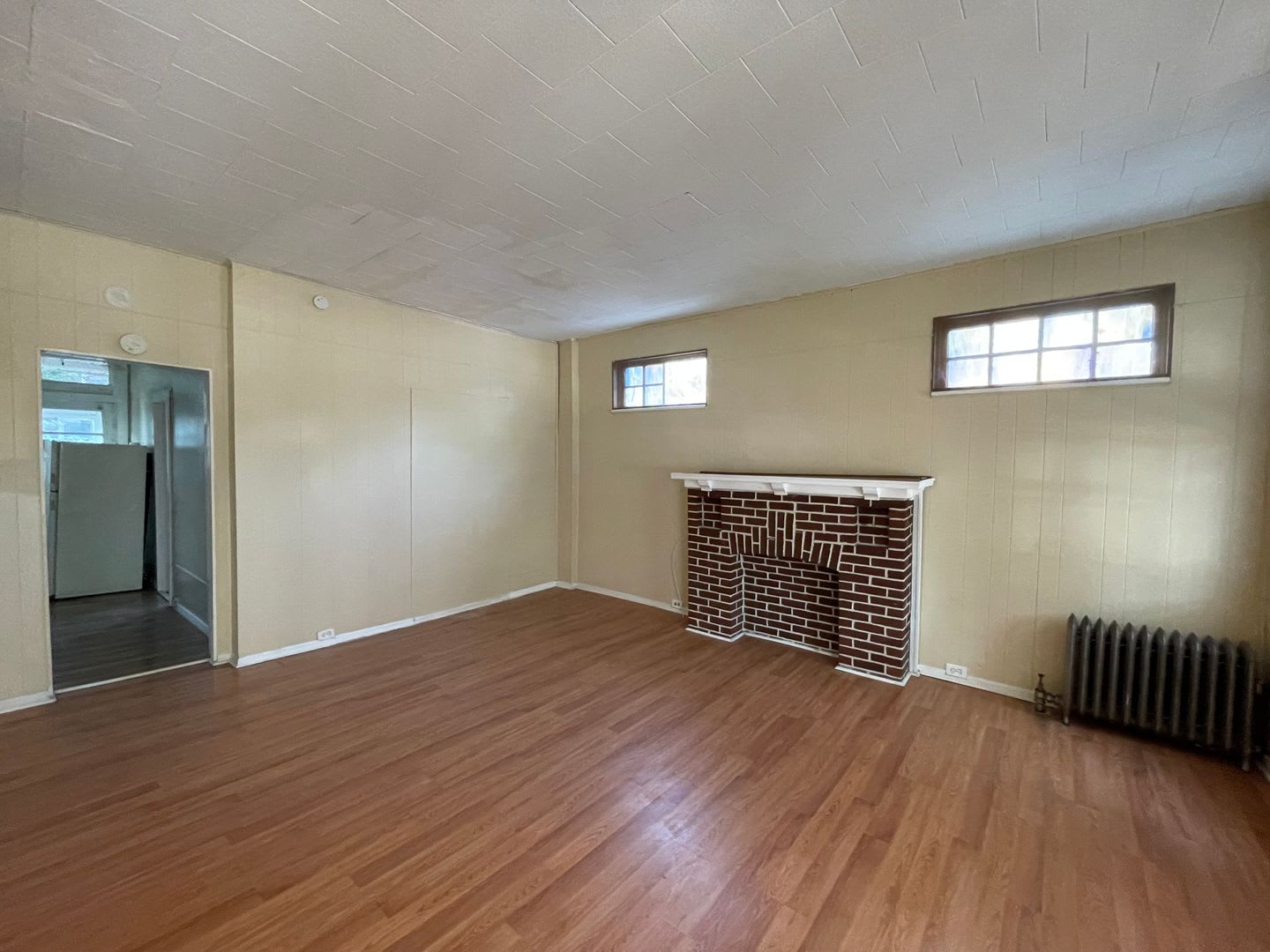 3 Bedroom Single Family Home Located in Harrisburg- Includes Bonus Room/Office! – photo 3