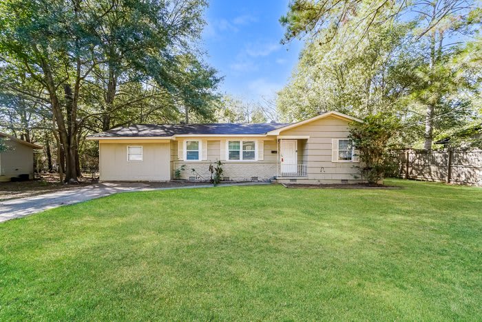 3151 Shirley Drive – photo 1