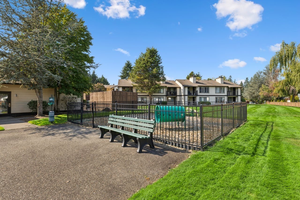 Saratoga Apartments – photo 5