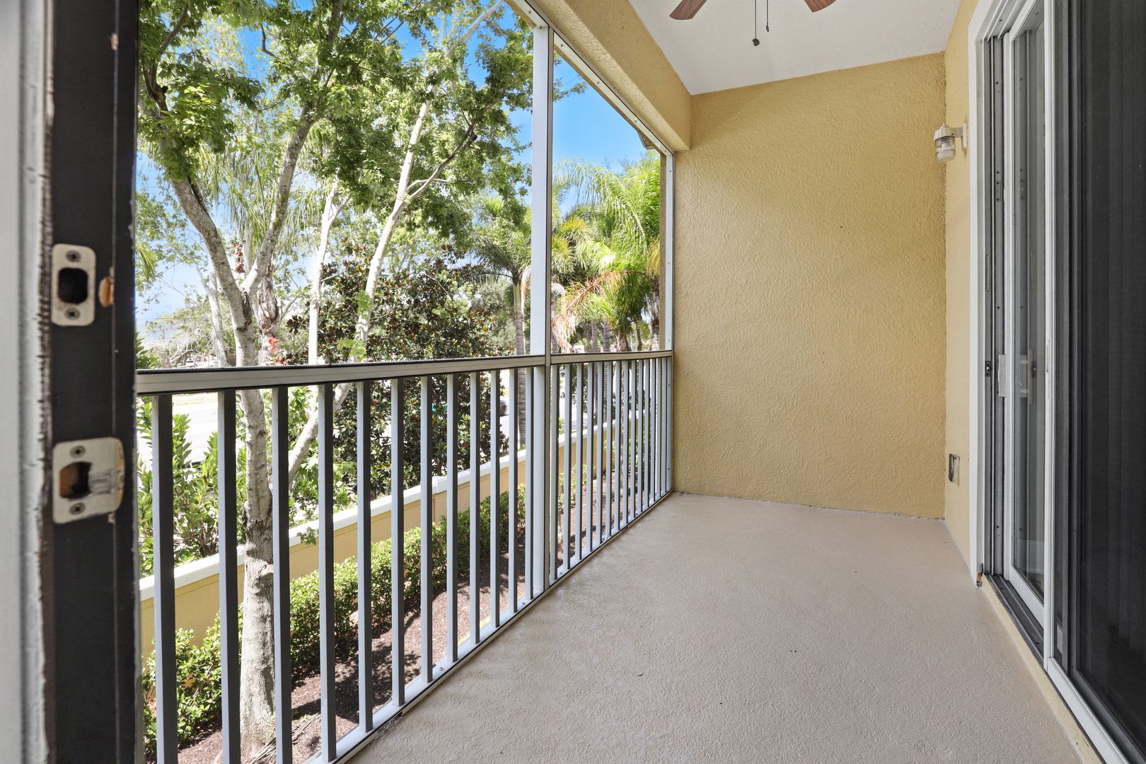 3Bd 2Bth Townhome In Stonehaven Best Sarasota Location – photo 3