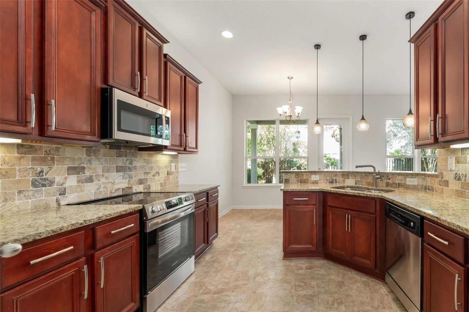 8223 NW 53RD Street – photo 5