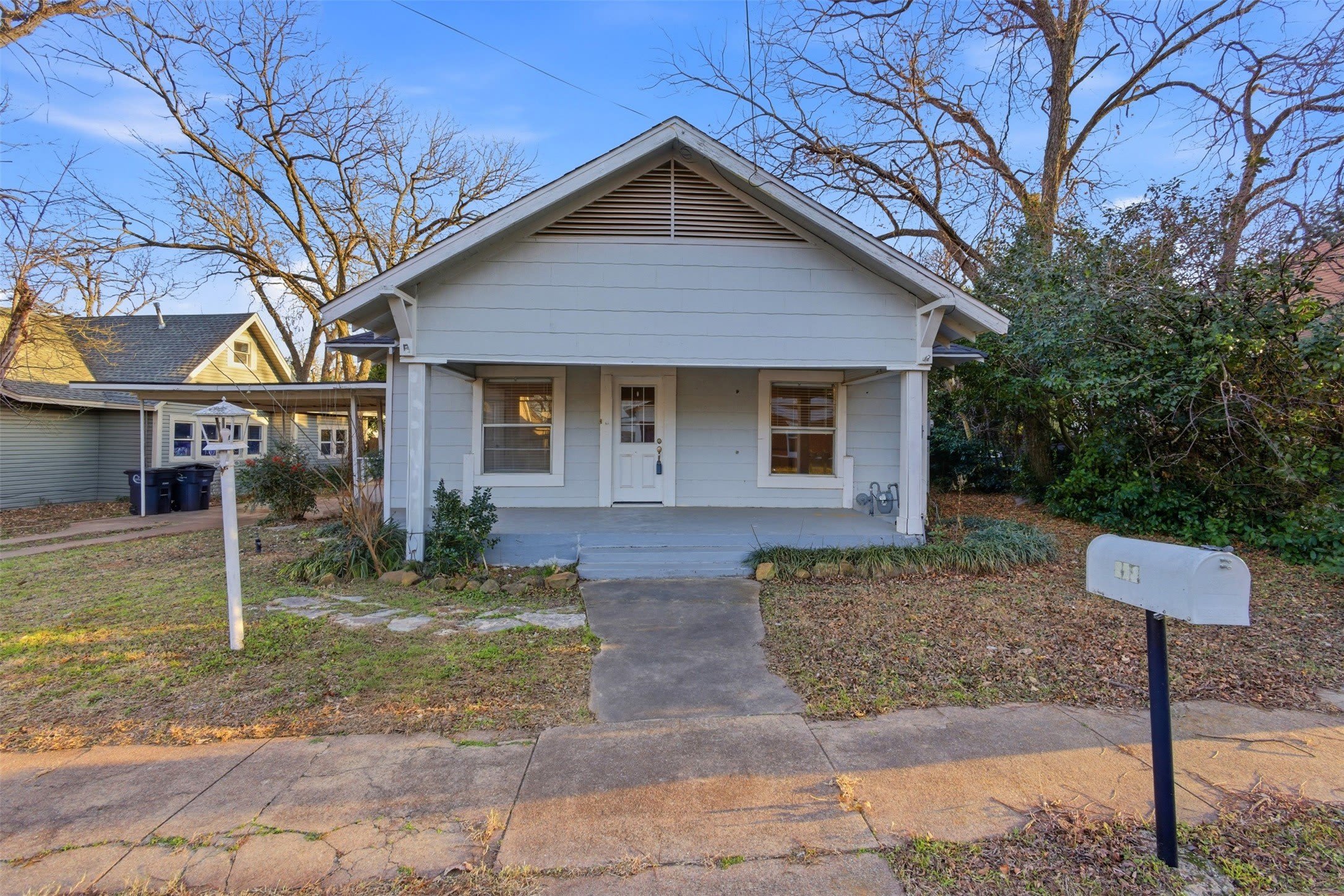 405 College Street – photo 2