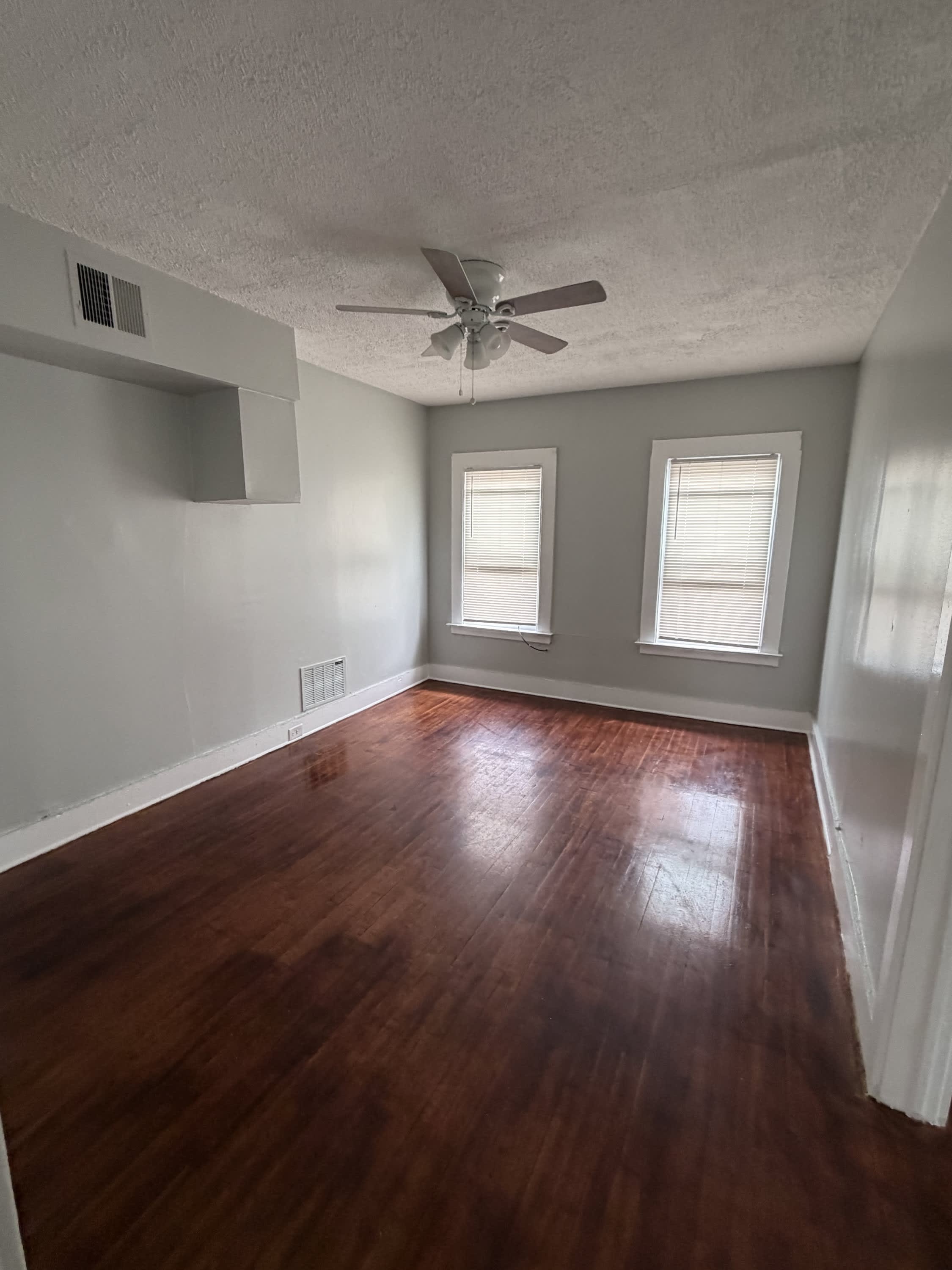 375 Norton Street 3 – photo 2