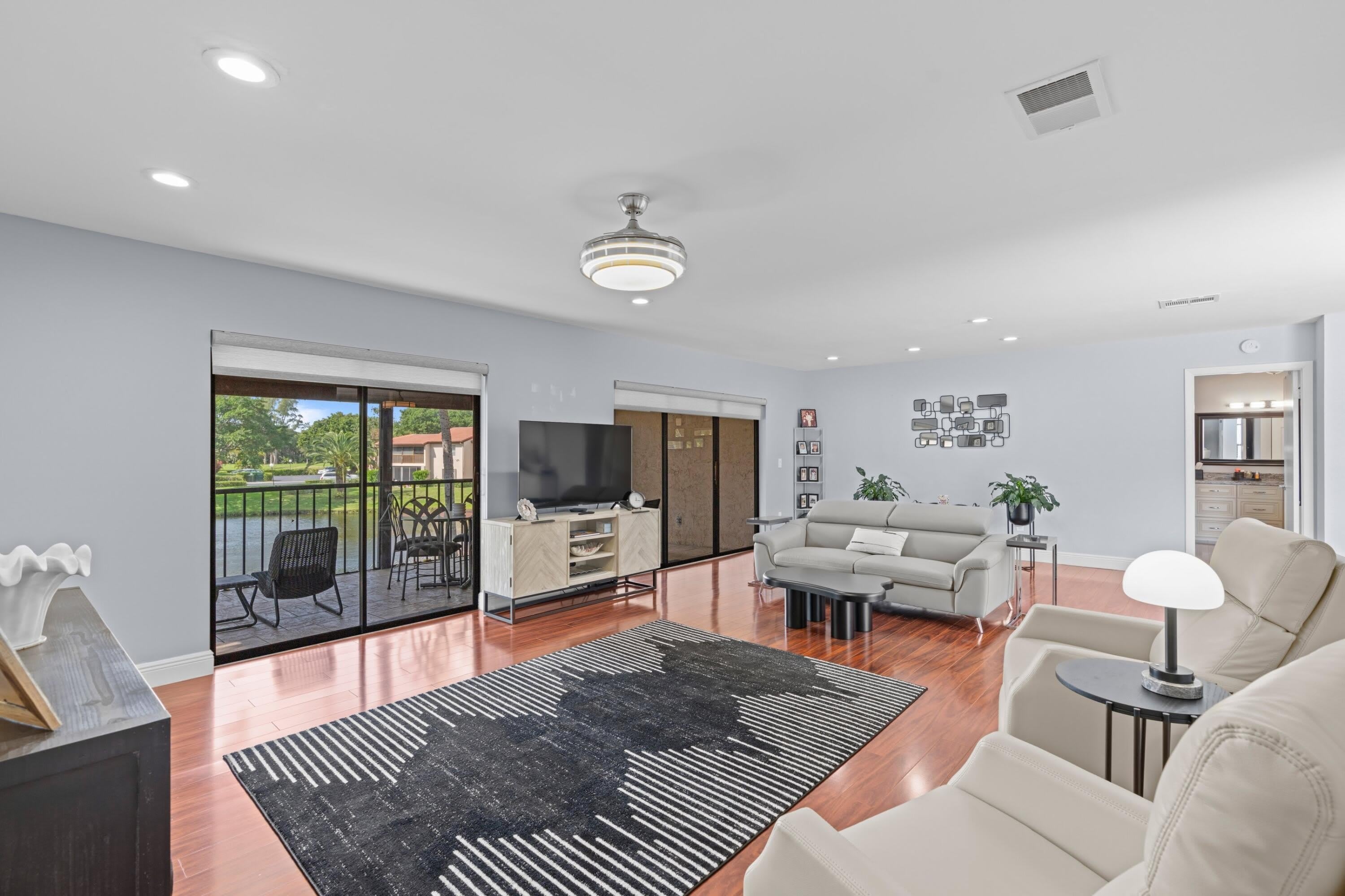 9265 Vista Del Lago – photo 5