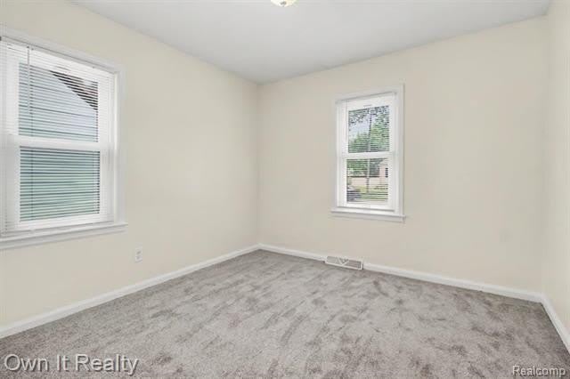 4959 Weddell Street – photo 4