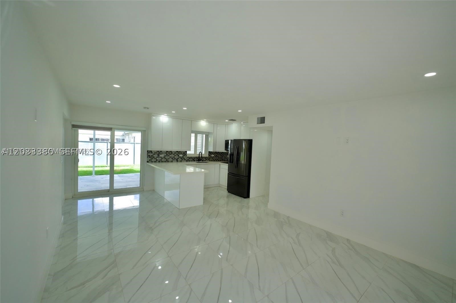 10381 SW 32nd St – photo 3