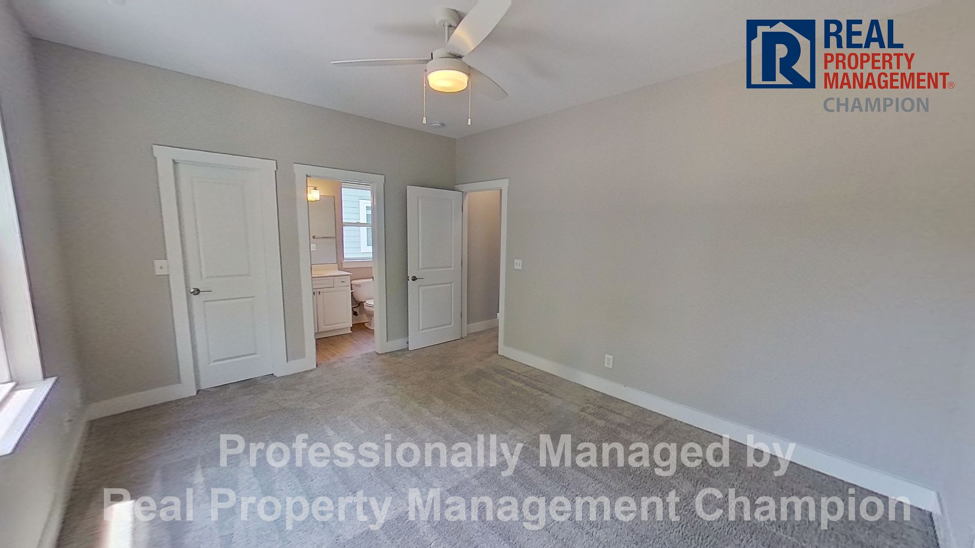 Modern Home Near Live Oak Pavilion – photo 1