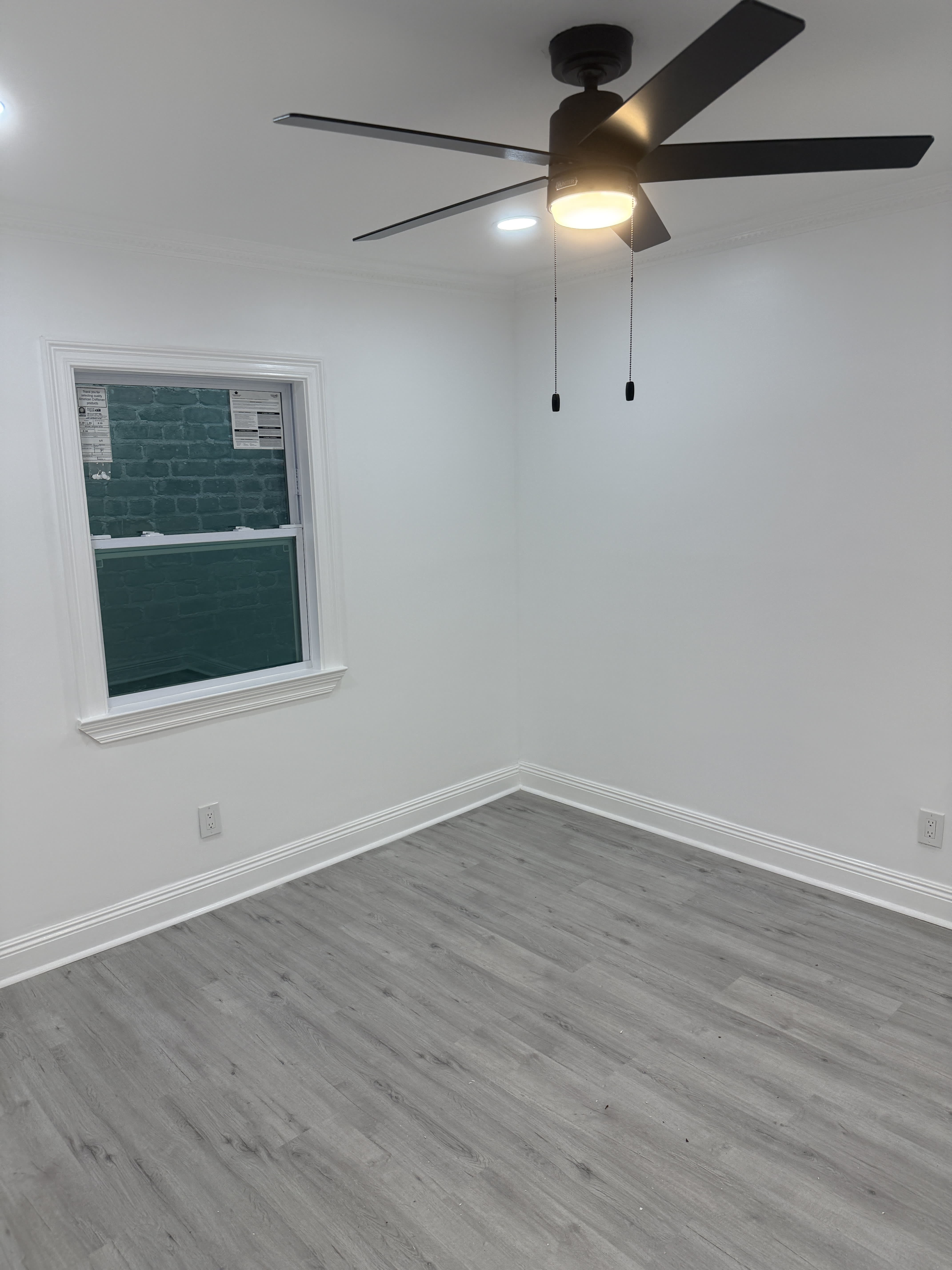 1030 Burgundy Street – photo 4