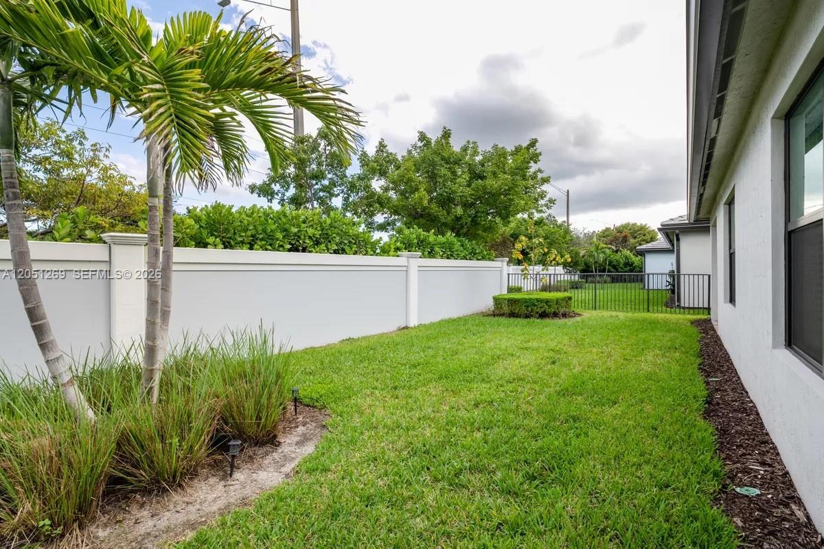 2940 Shortleaf Avenue – photo 2