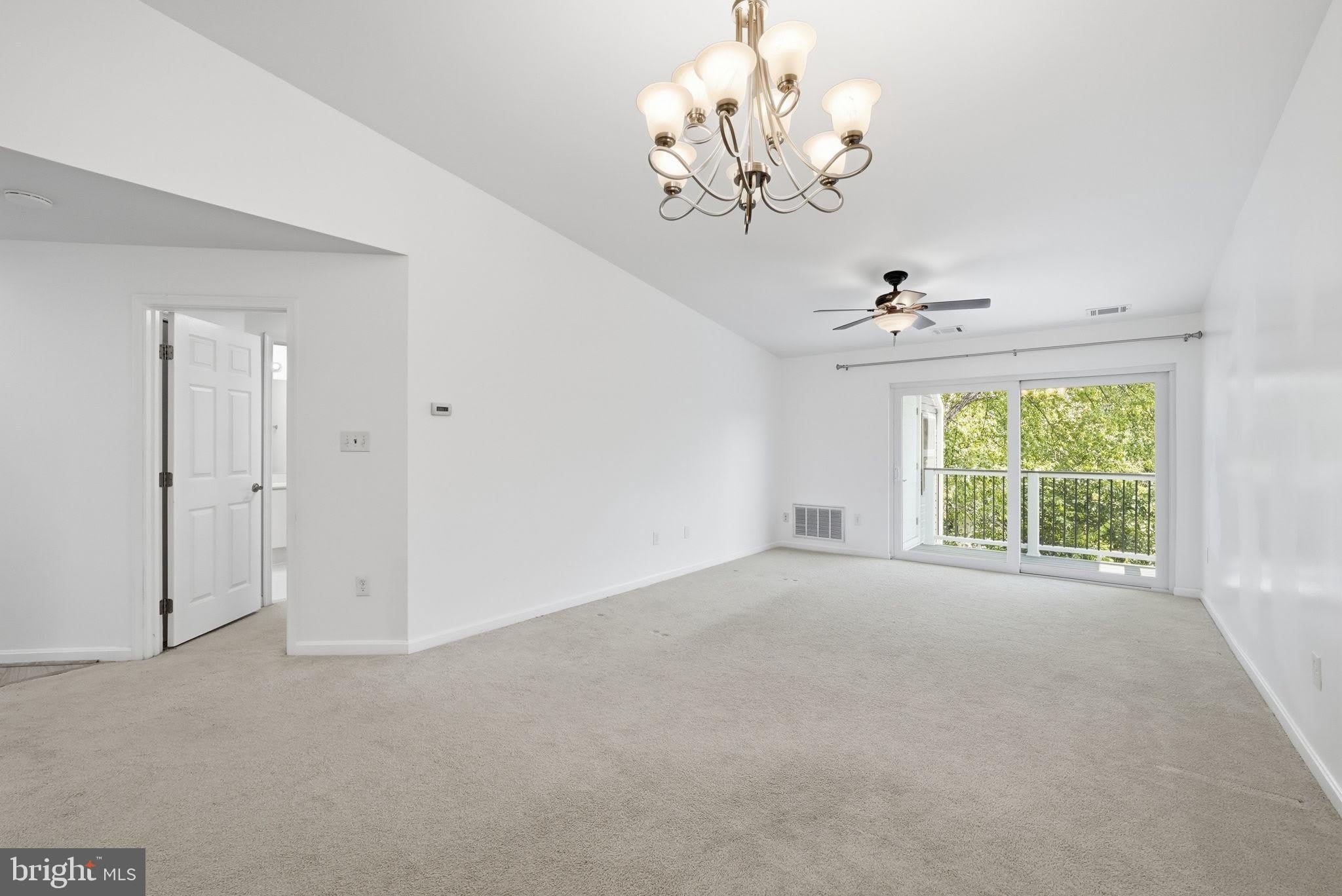 20600 CORNSTALK Terrace – photo 2