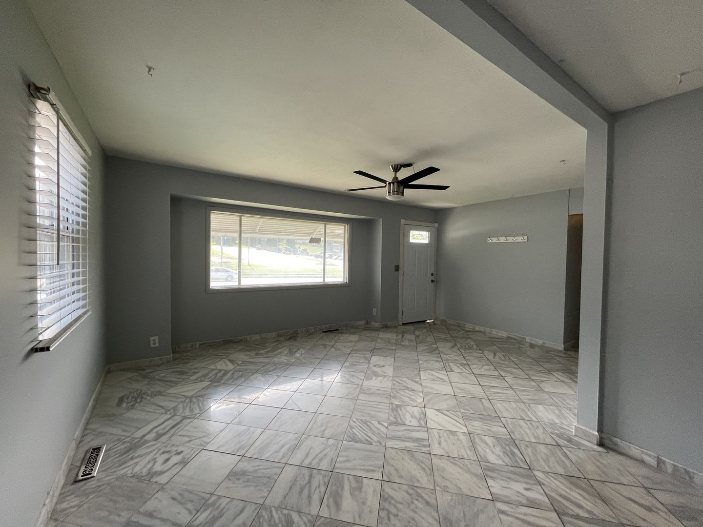3618 S 120Th St 3 Bed 2 Bath Ranch In Westwood Heights Updated Kitchen Bath Finished Basement Detached Garage – photo 2