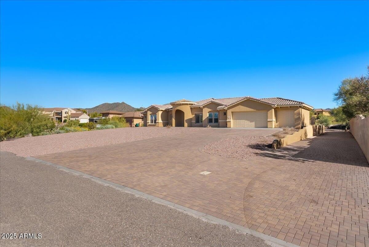 3117 N 77Th Street – photo 2