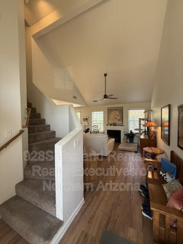 4110 E Village Circle – photo 3