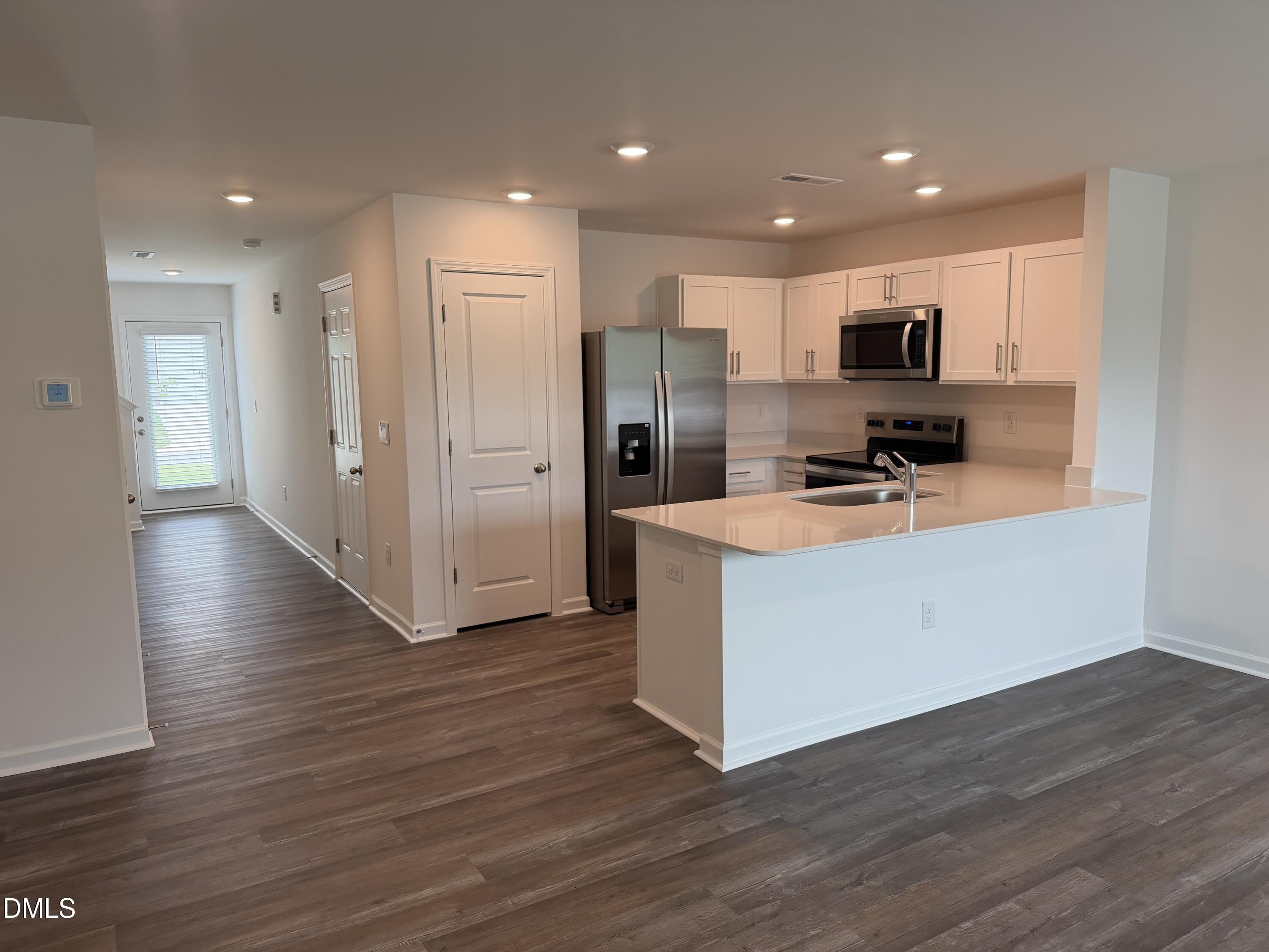 275 Rusling Leaf Drive, Fuquay Varina NC 27526 – photo 2