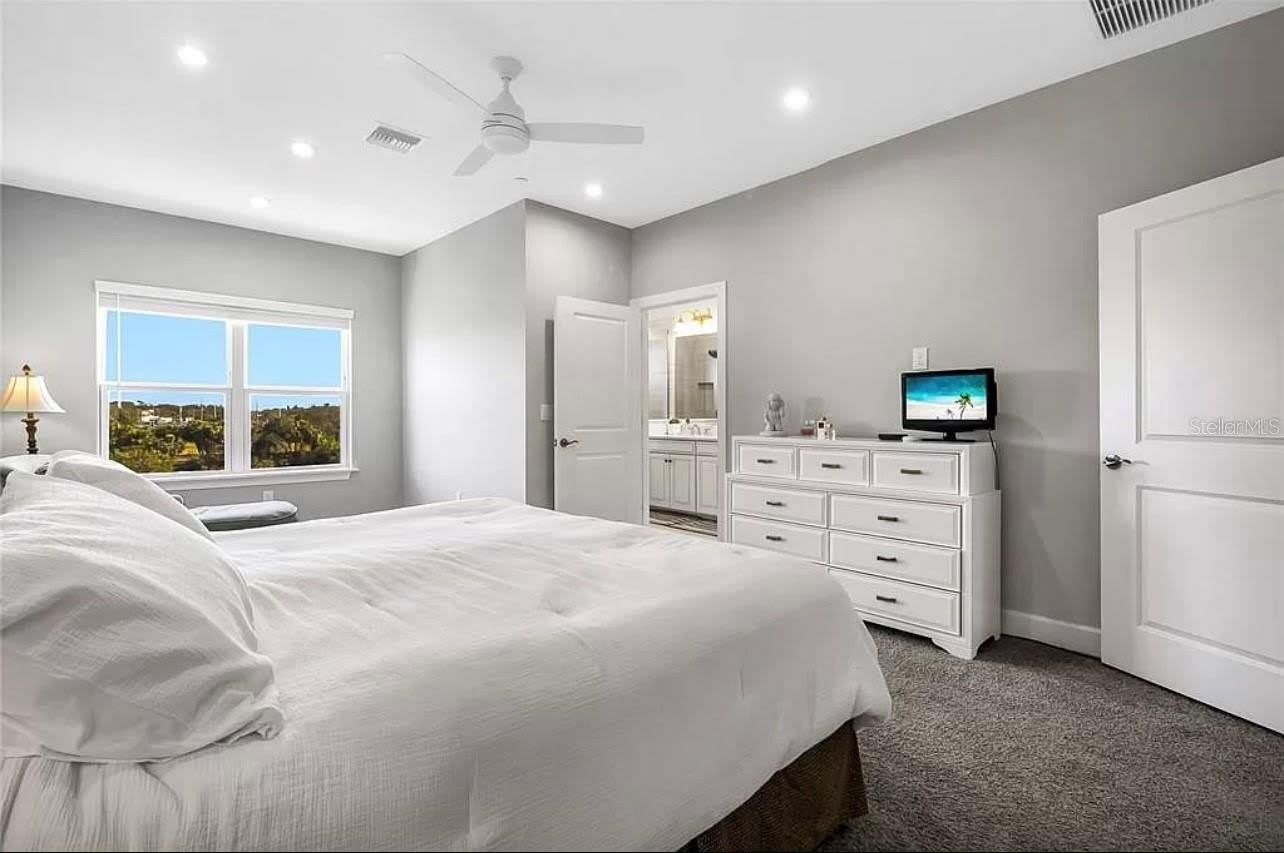 5569 CANNES Circle – photo 3