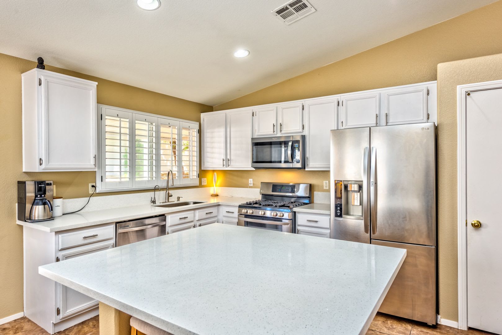 426 River Glider Avenue, North Las Vegas, Nevada 89084 – photo 3