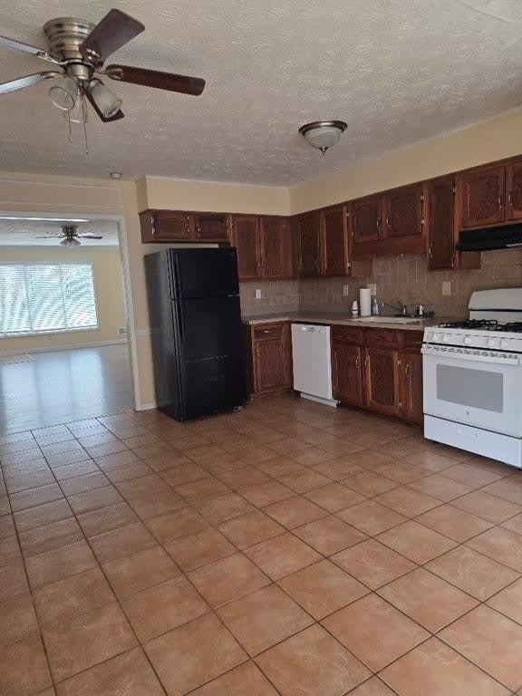 2120 Fieldstone View SE – photo 3