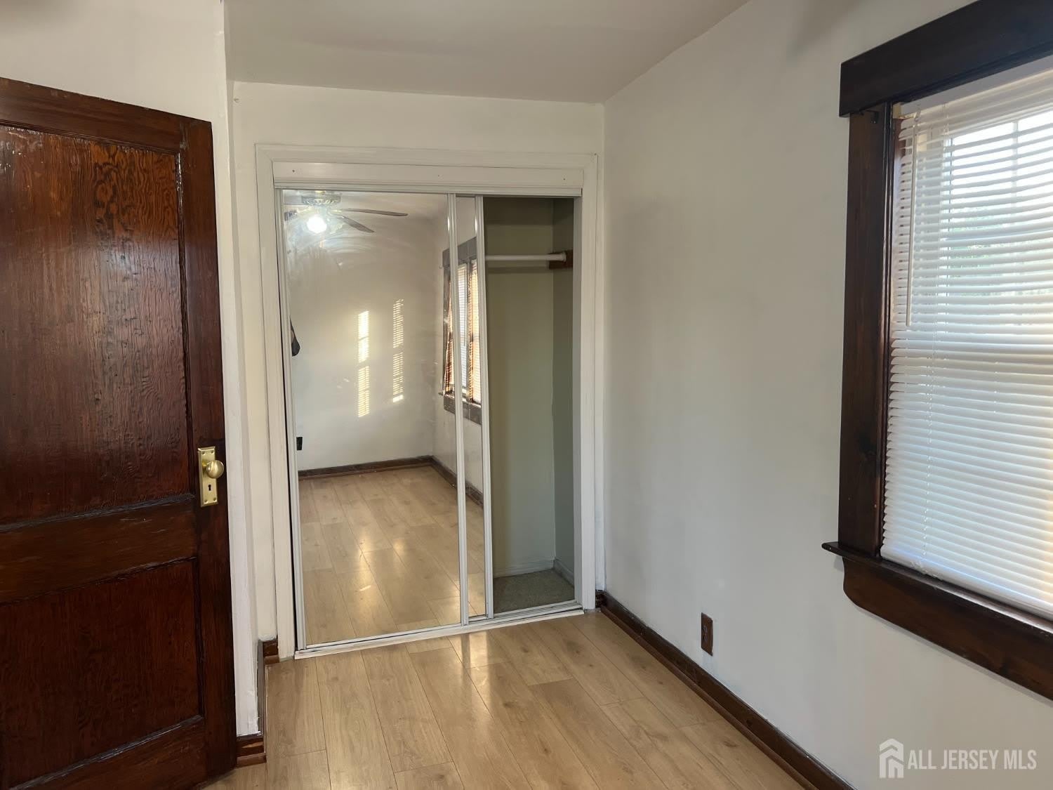 138 Luther Ave – photo 4