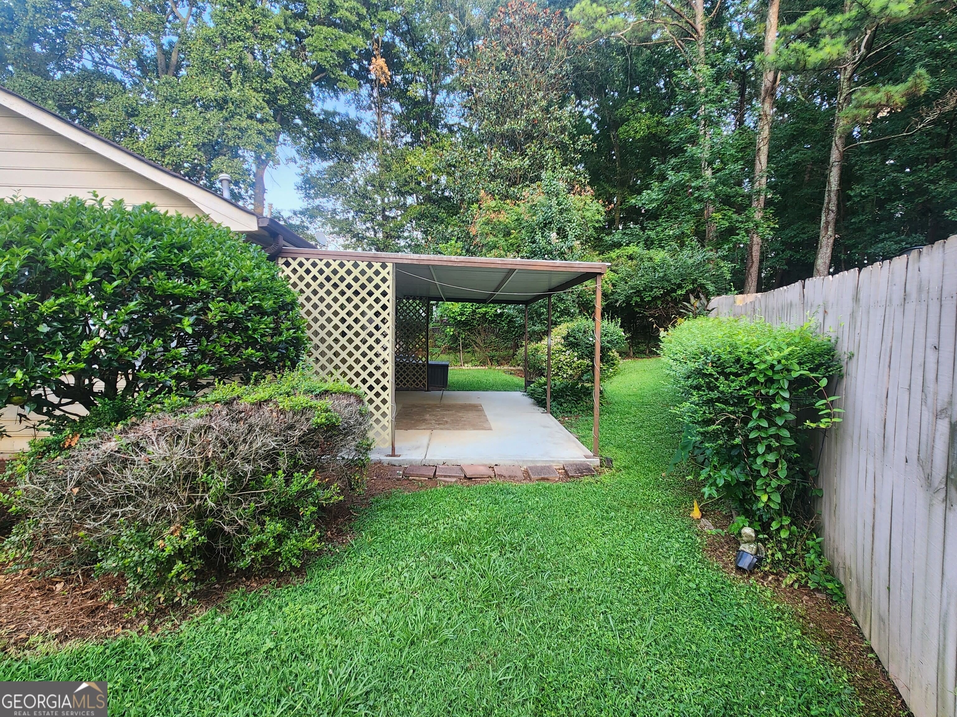 4002 Hawthorne Circle – photo 3