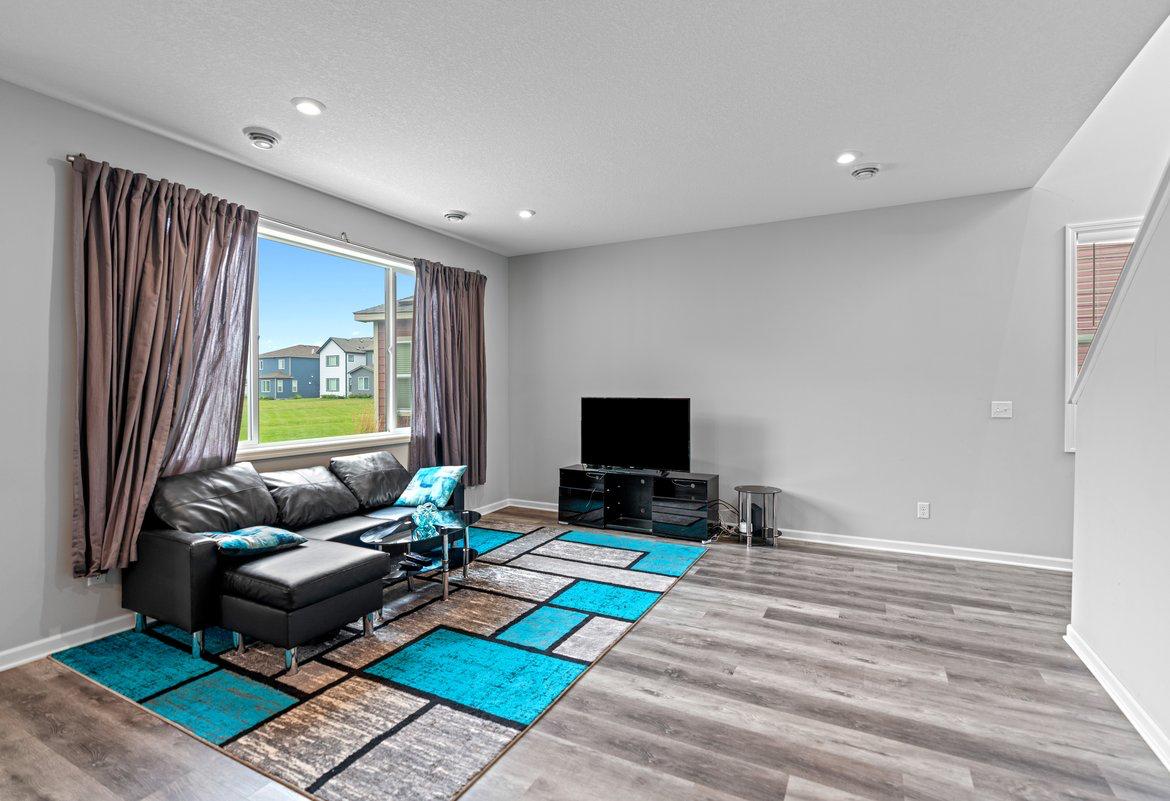 9904 Avocet St NW – photo 5