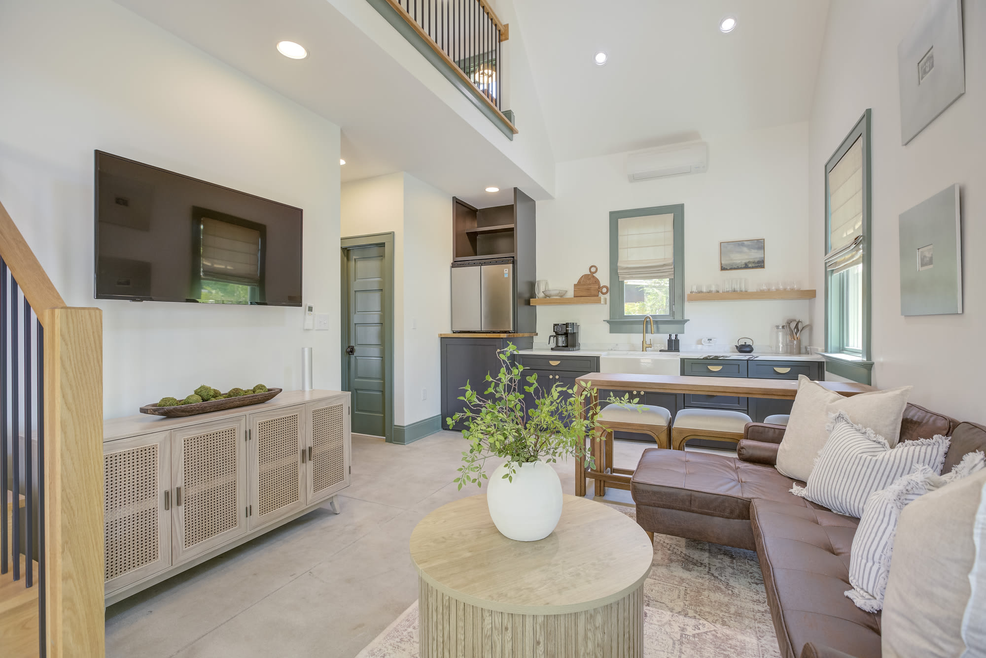 431 West Park Avenue – photo 1