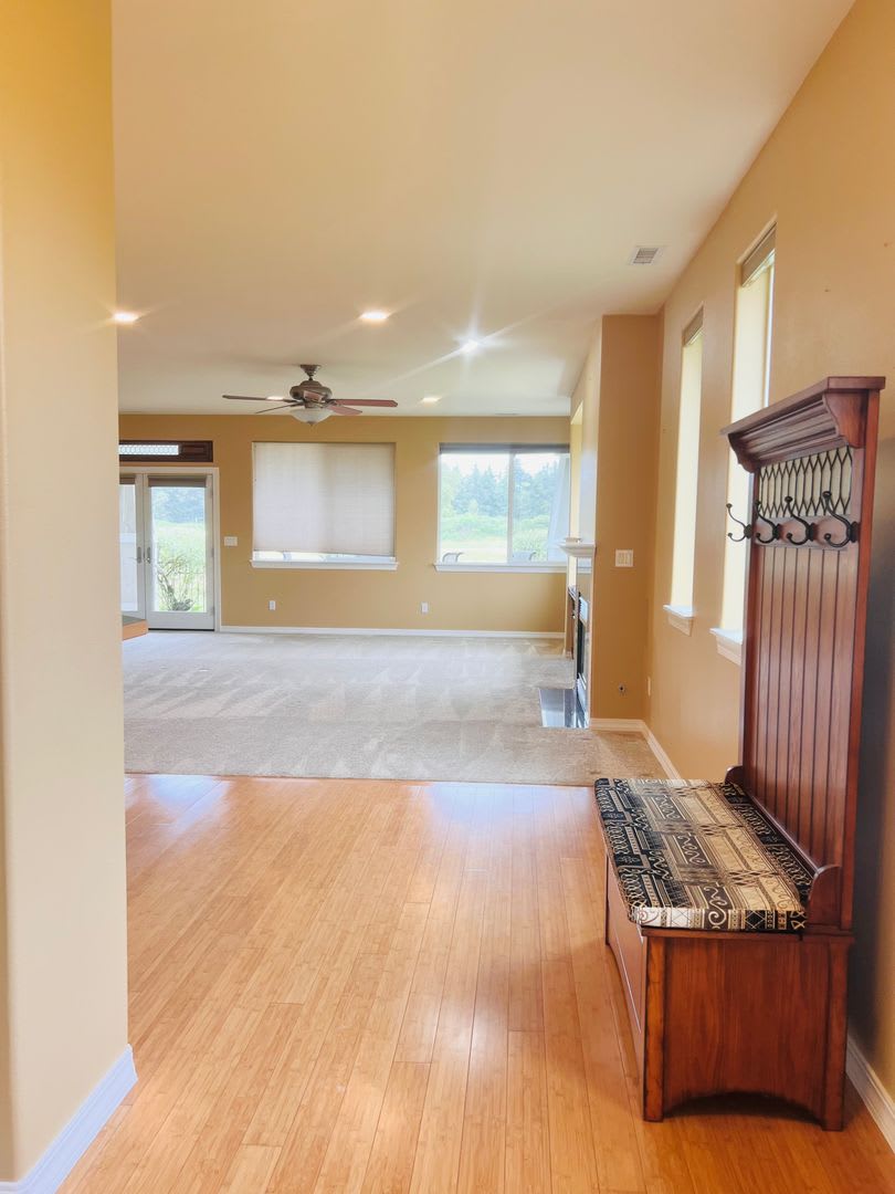 Lovely Rambler In The Coveted Jubilee 55 Community Nestled In Camano Neighborhood – photo 4