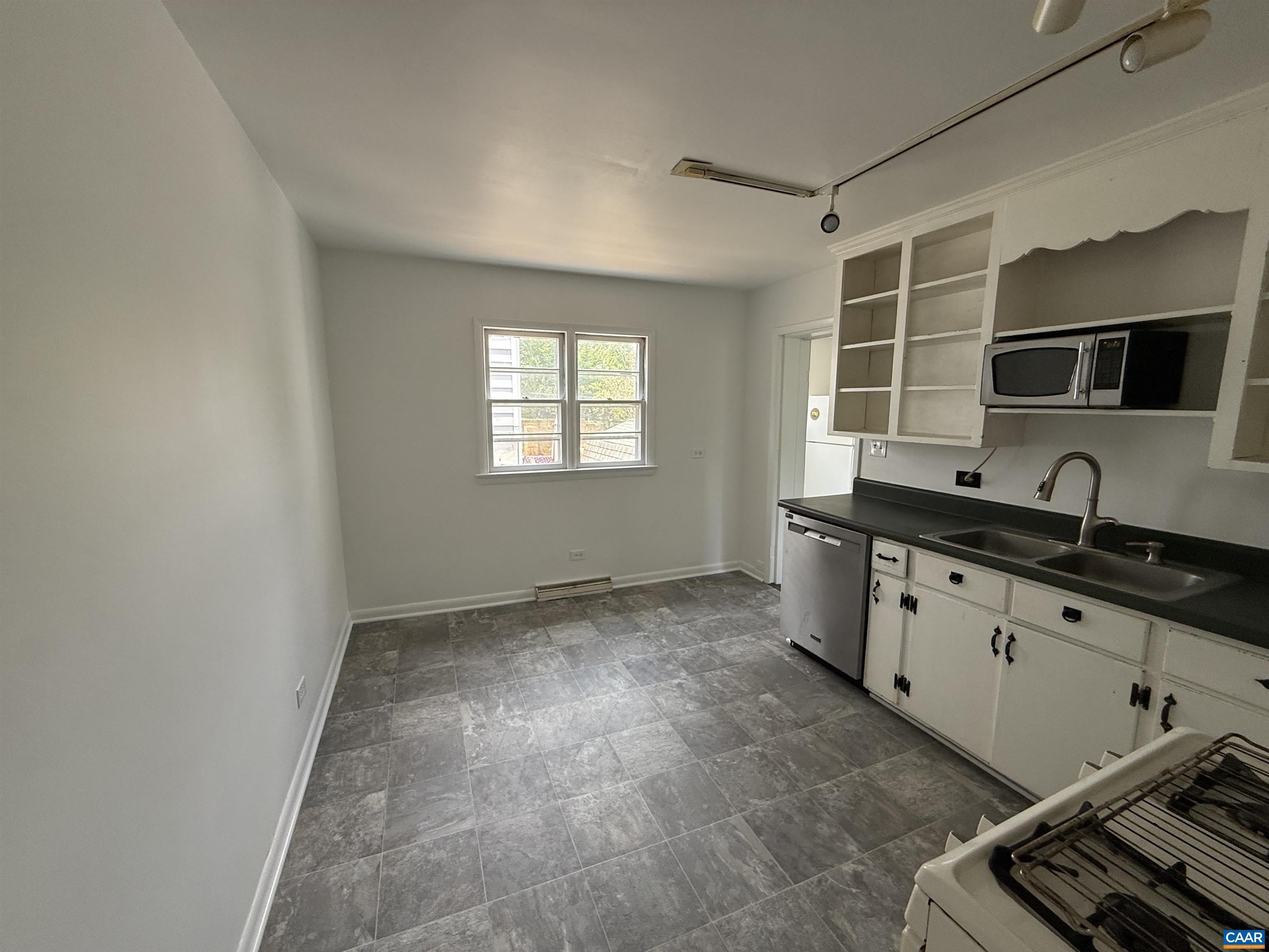 913 Druid Ave – photo 5