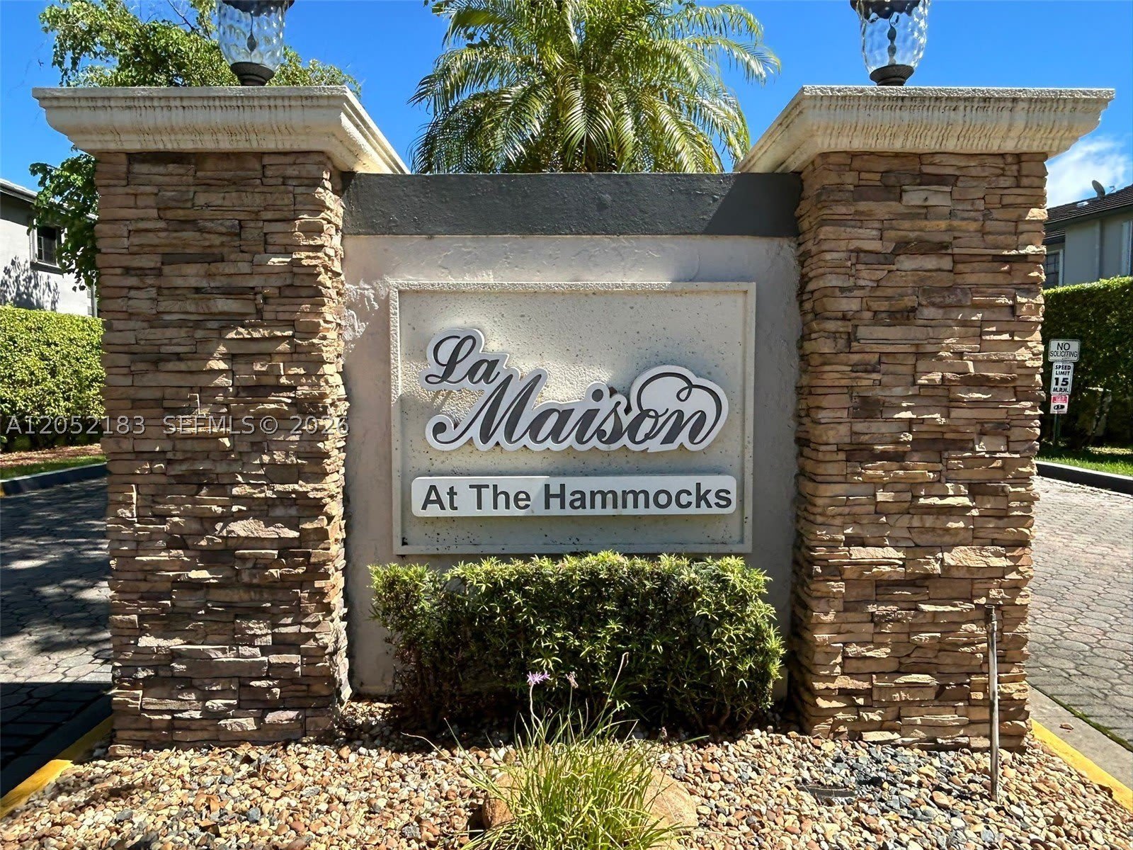 11047 SW 154th Ct – photo 2