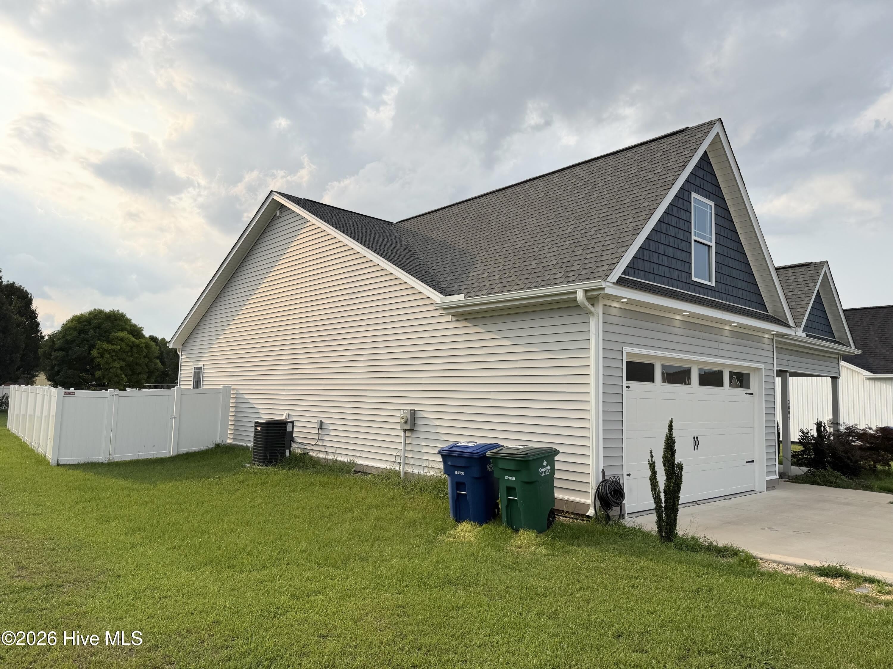 3804 Belfair Drive – photo 4