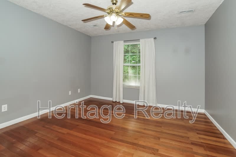 1888 Explorer Lane – photo 4