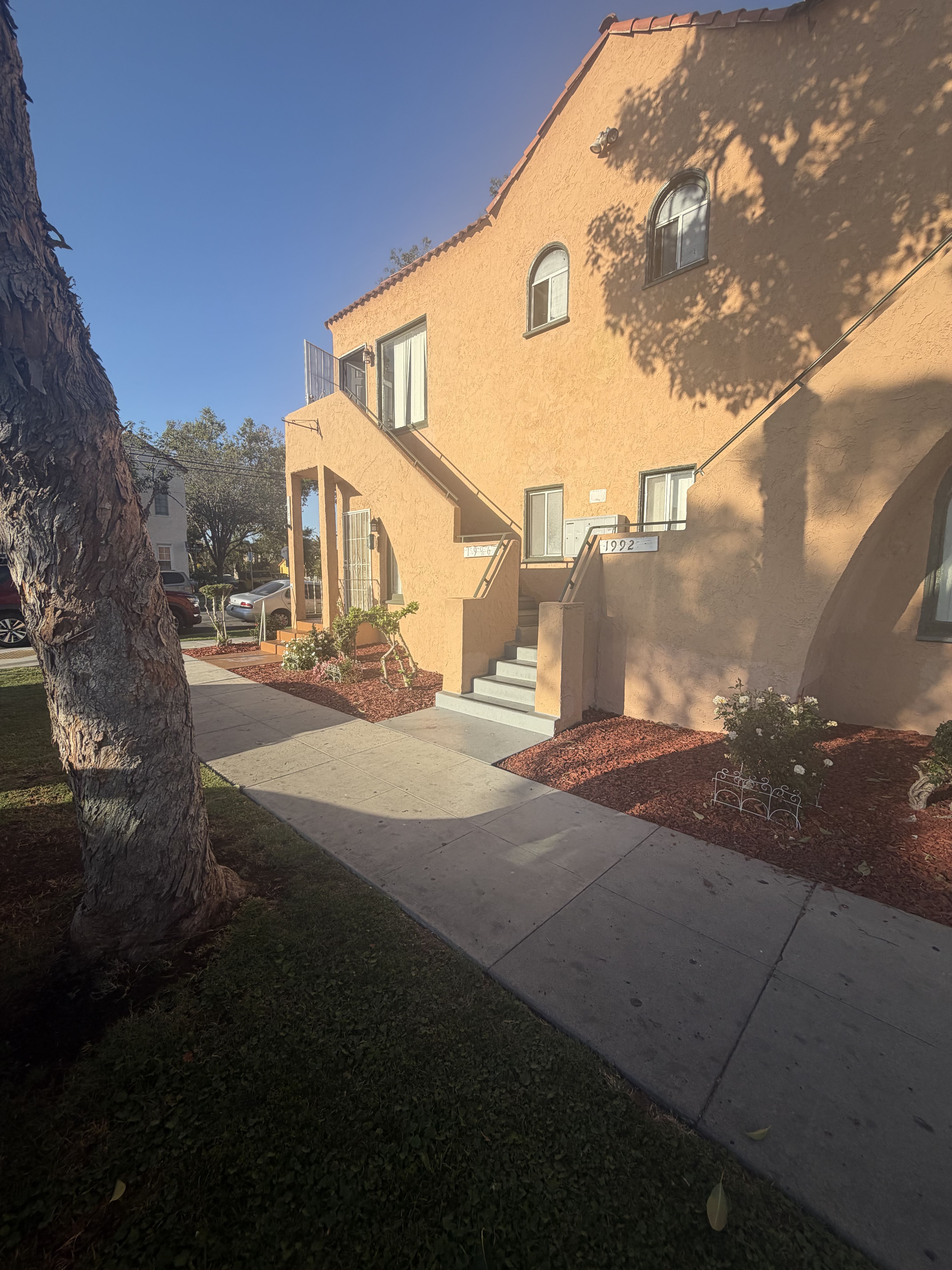 1994 Cedar Avenue – photo 3